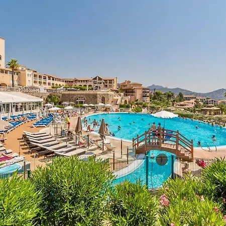 Grand Apppartement Dans Village Vue * Saint-Raphael (Var)