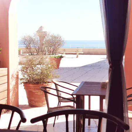 Grand Apppartement Dans Village Vue Apartment Saint-Raphael (Var)